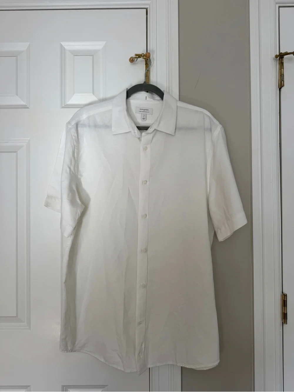 Banana Republic Linen Blend Short-Sleeve Button-Up Shirt